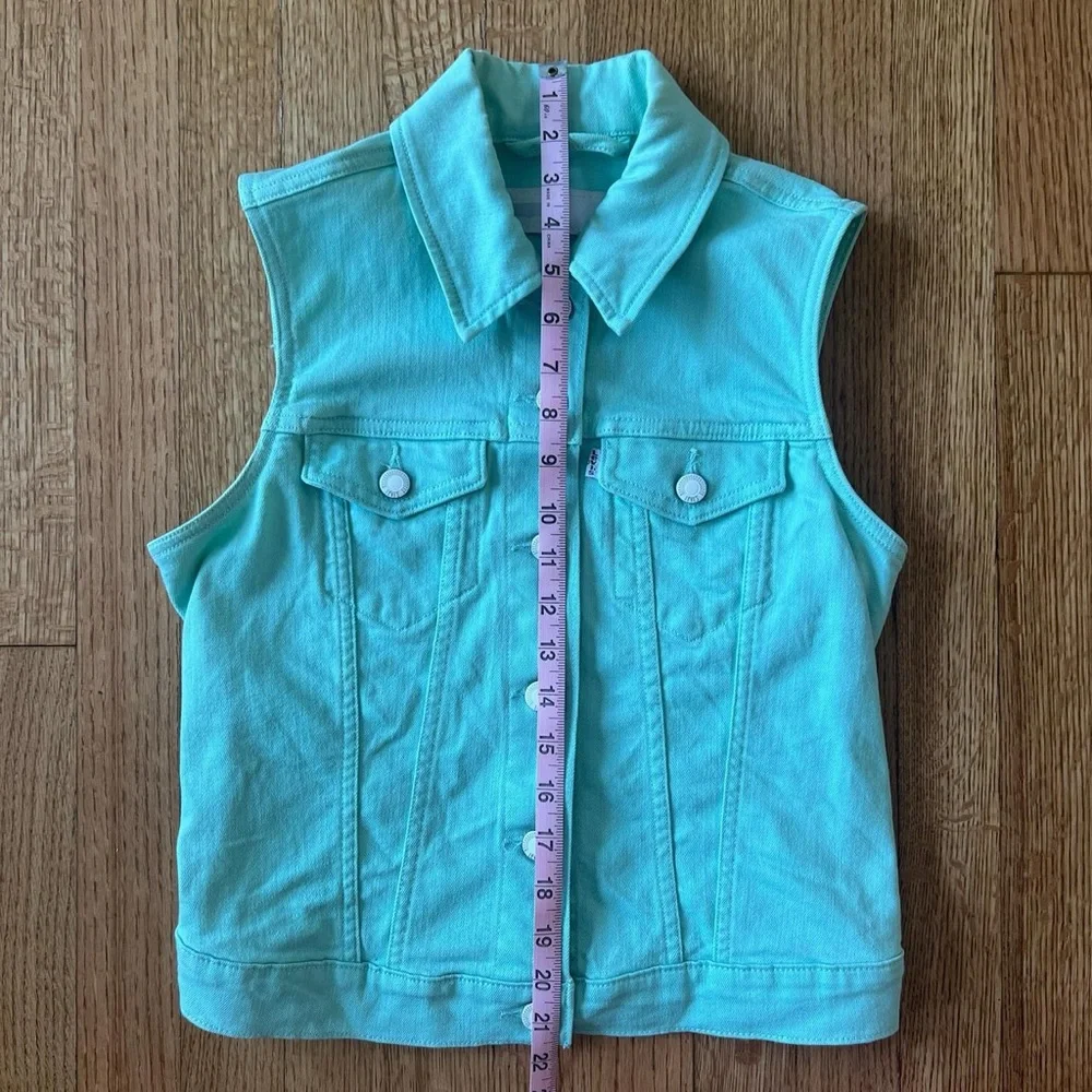 Levi’s sea foam green denim vest - Picture 7 of 8